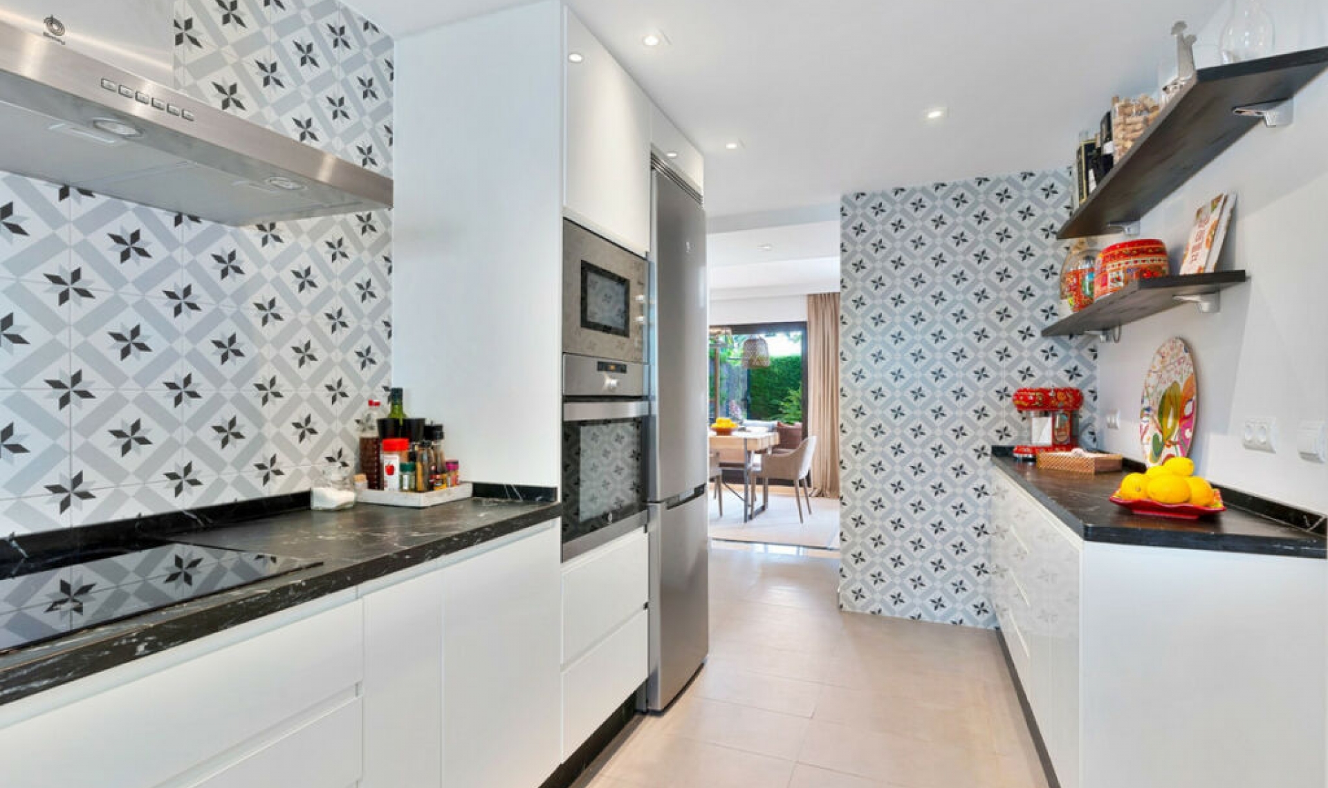 Resale - House -
San Pedro de Alcántara