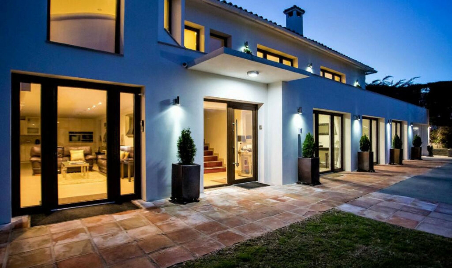 Resale - House -
San Pedro de Alcántara