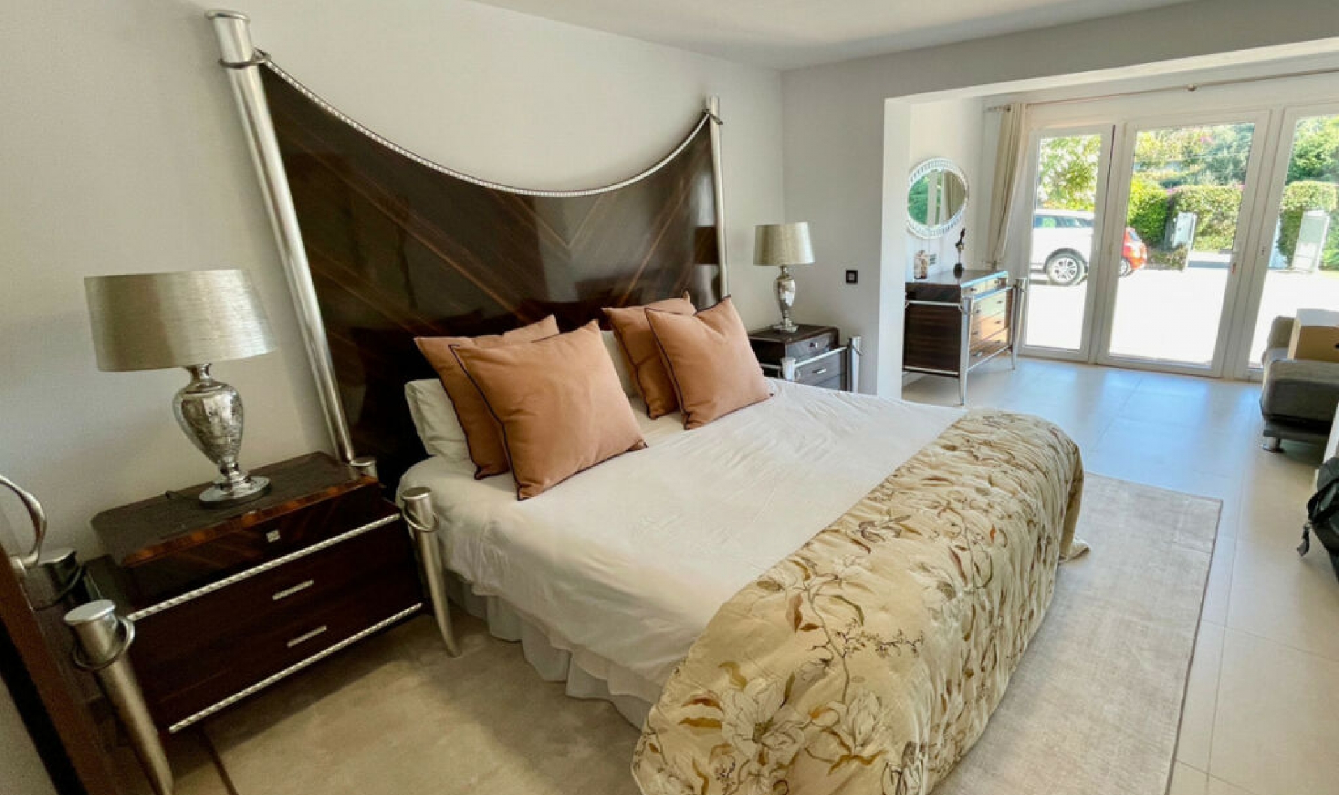 Resale - House -
San Pedro de Alcántara