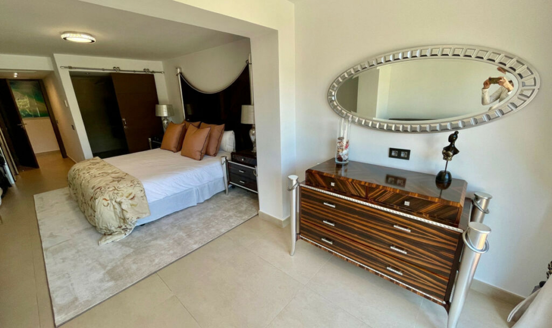 Resale - House -
San Pedro de Alcántara