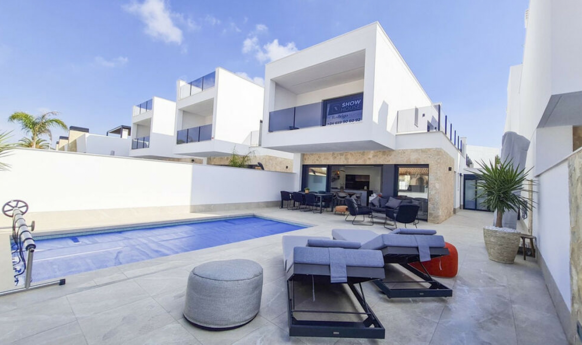 Resale - House -
San Pedro del Pinatar