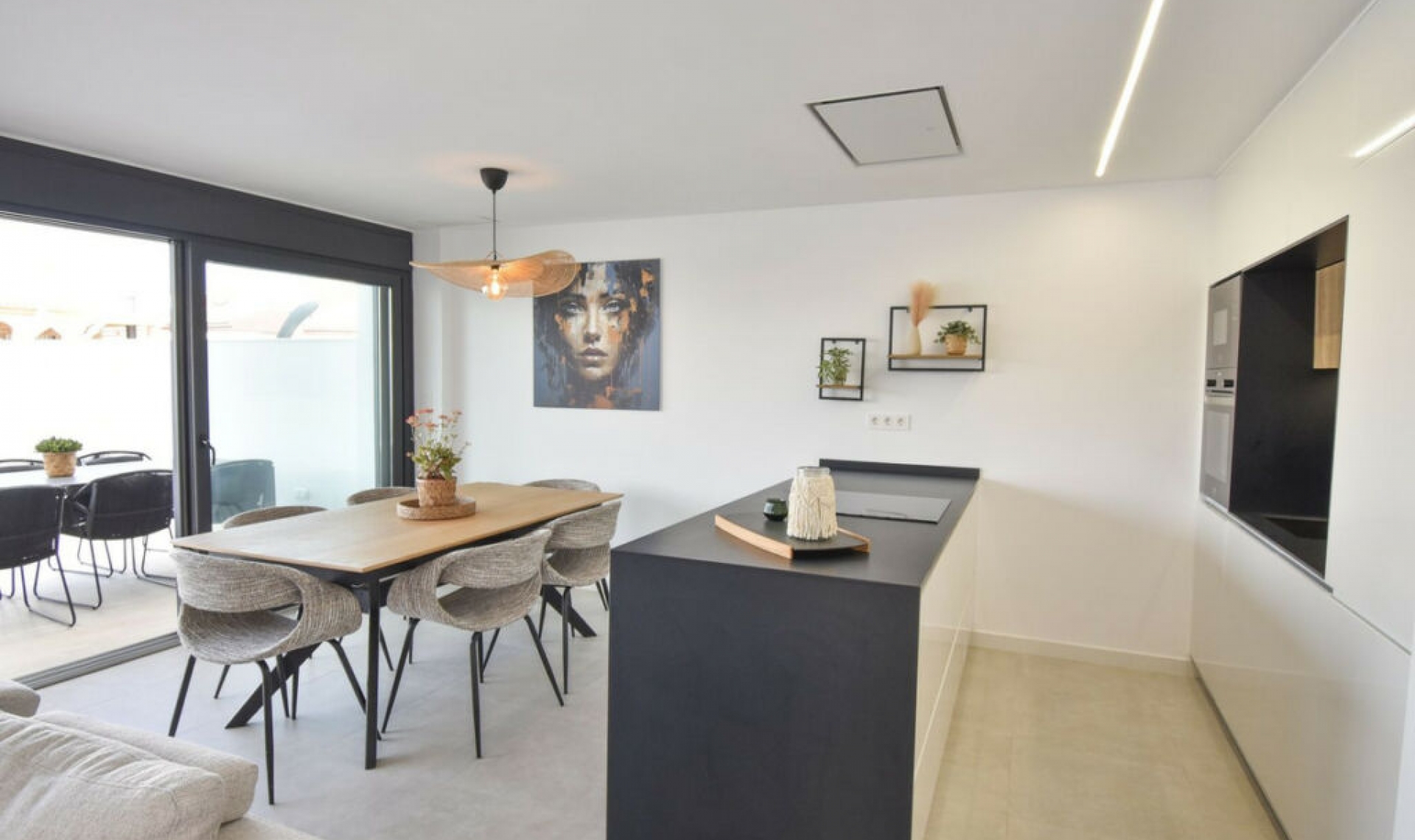 Resale - House -
San Pedro del Pinatar