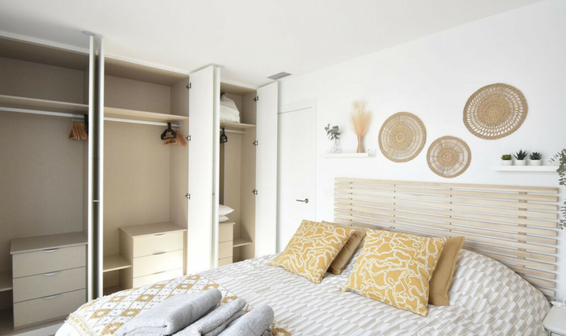 Resale - House -
San Pedro del Pinatar
