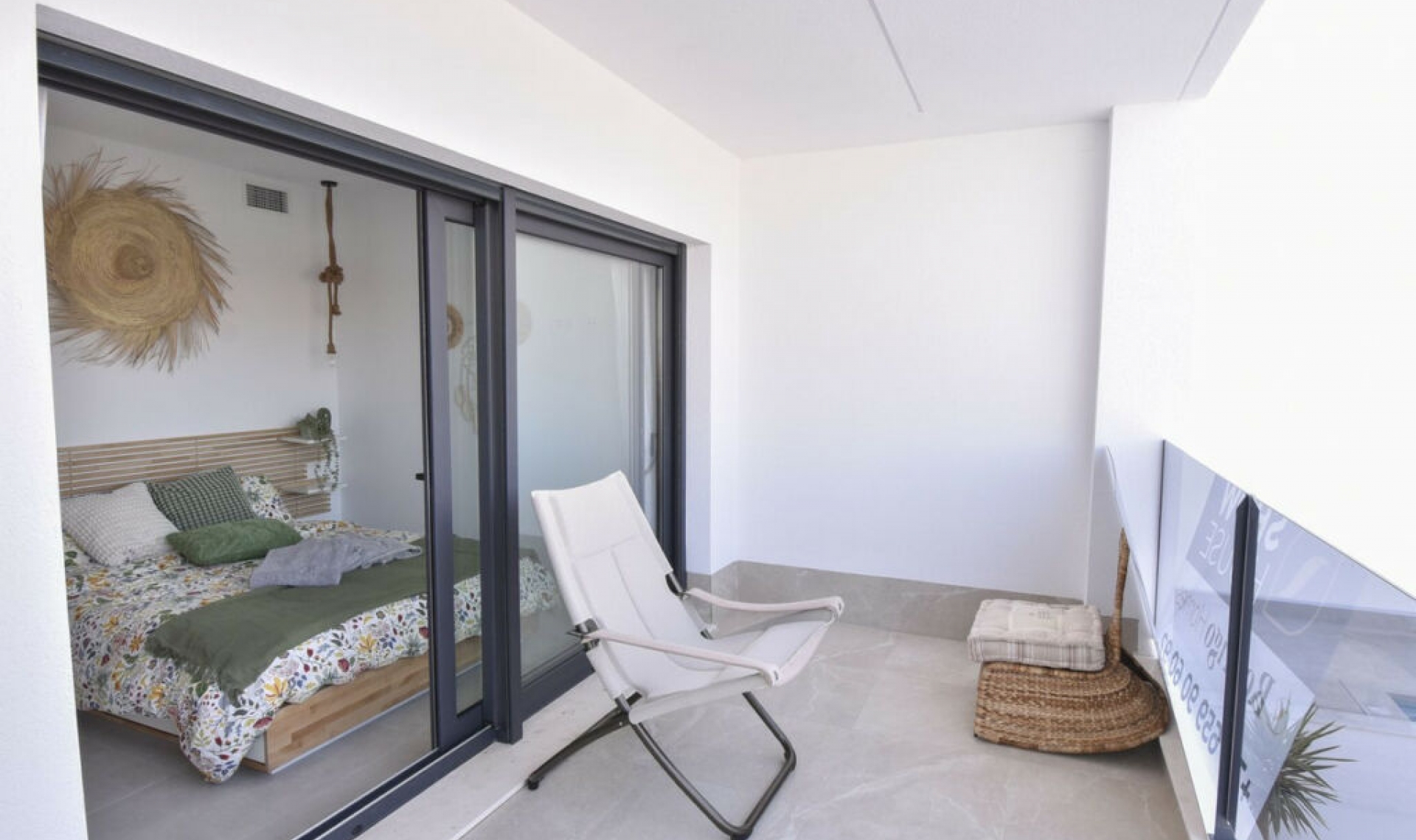 Resale - House -
San Pedro del Pinatar
