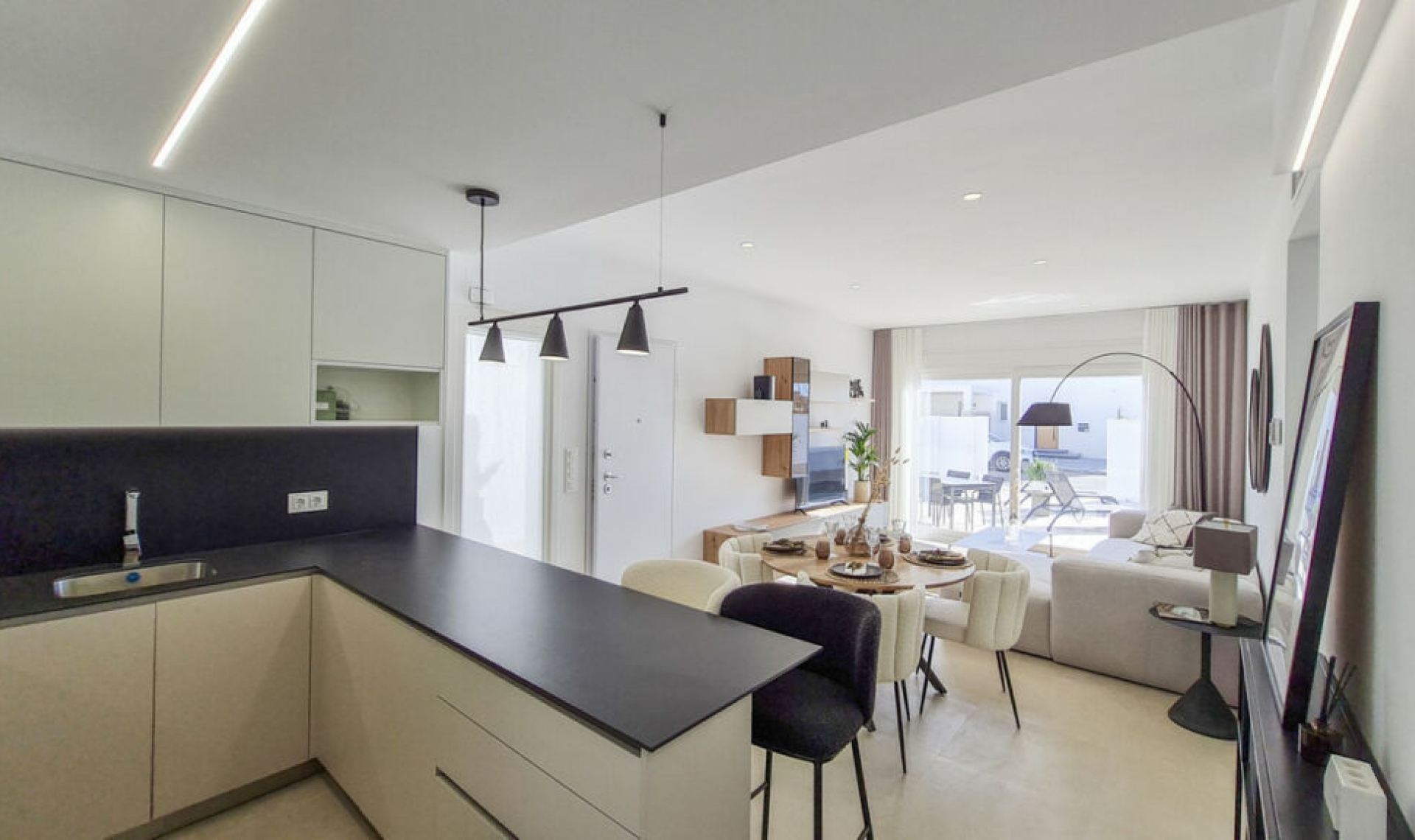 Resale - House -
San Pedro del Pinatar
