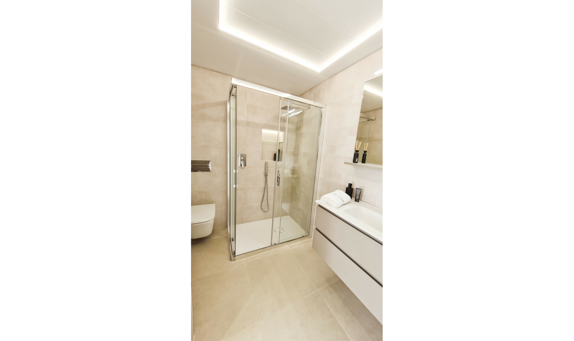 Resale - House -
San Pedro del Pinatar