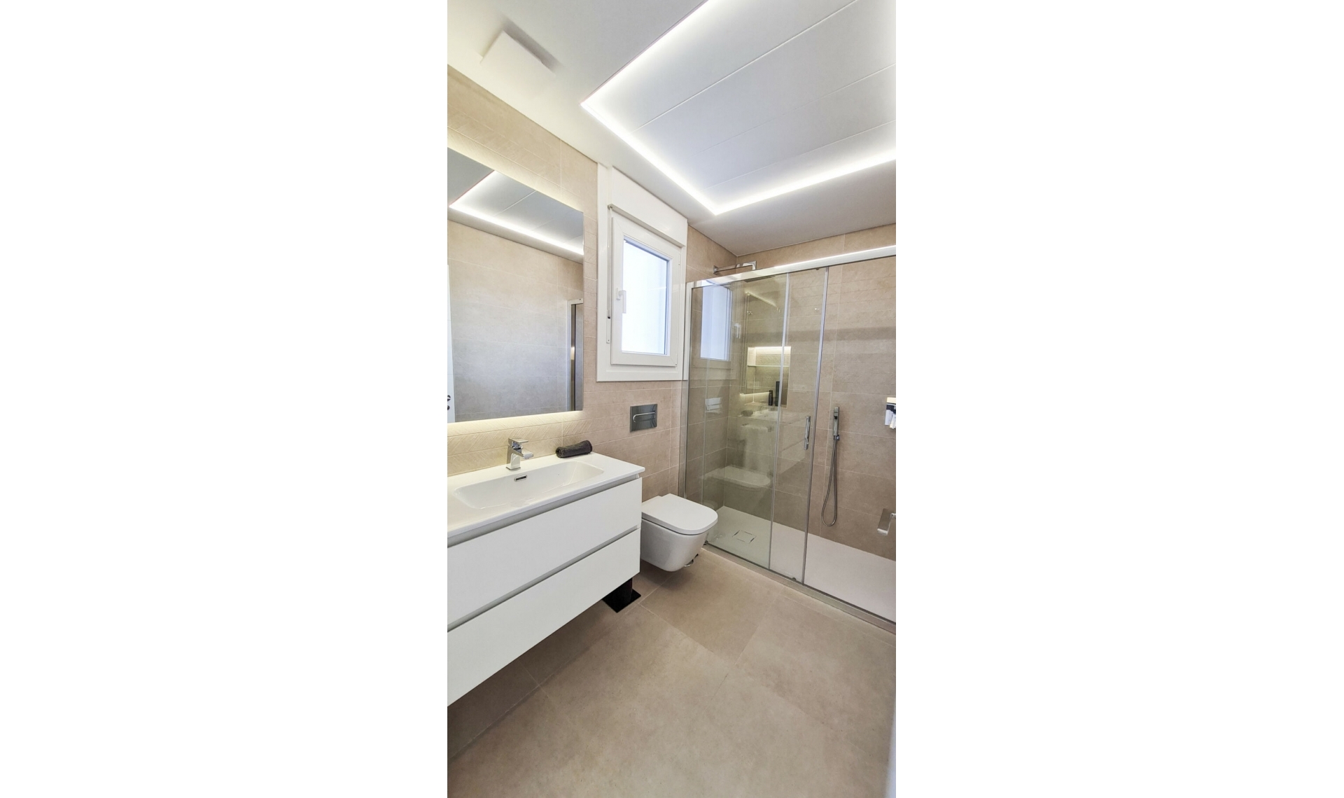 Resale - House -
San Pedro del Pinatar