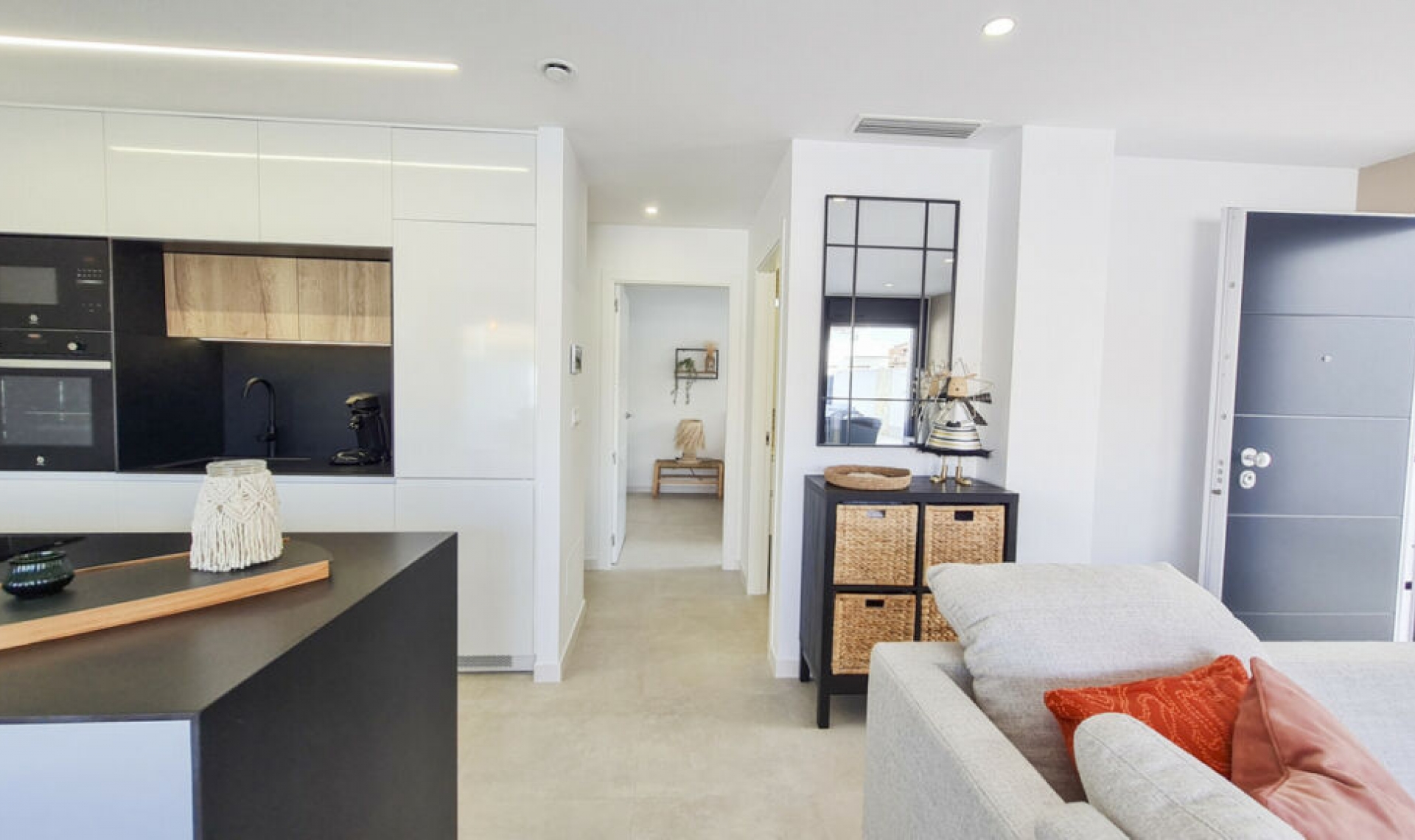 Resale - House -
San Pedro del Pinatar