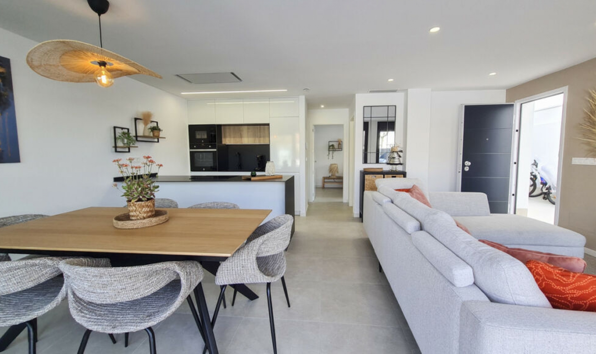 Resale - House -
San Pedro del Pinatar