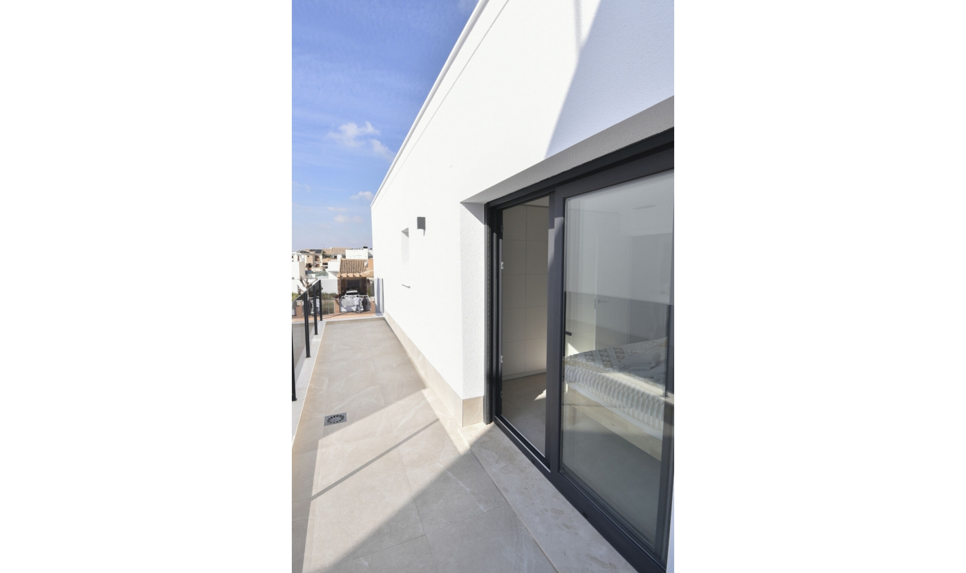 Resale - House -
San Pedro del Pinatar