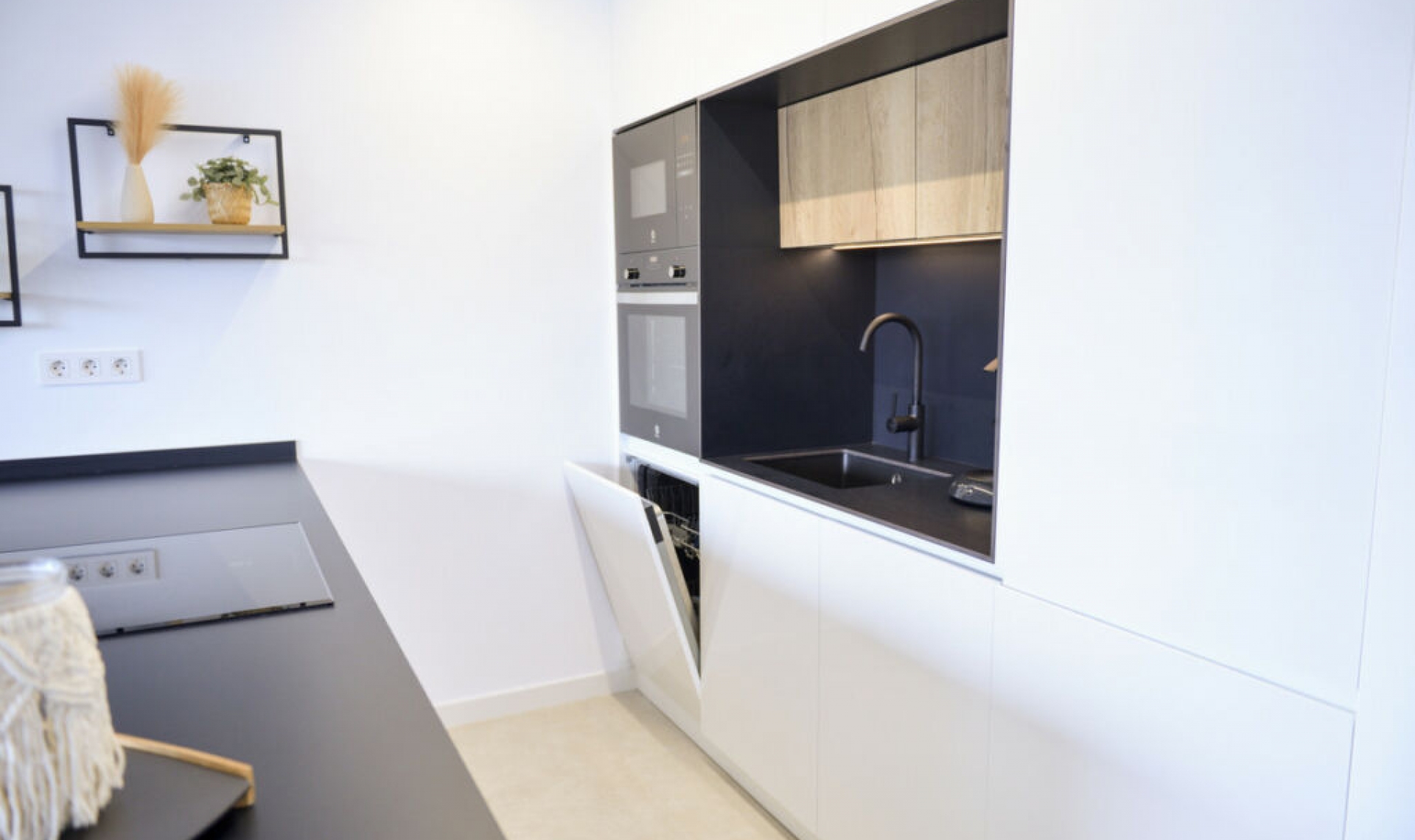 Resale - House -
San Pedro del Pinatar