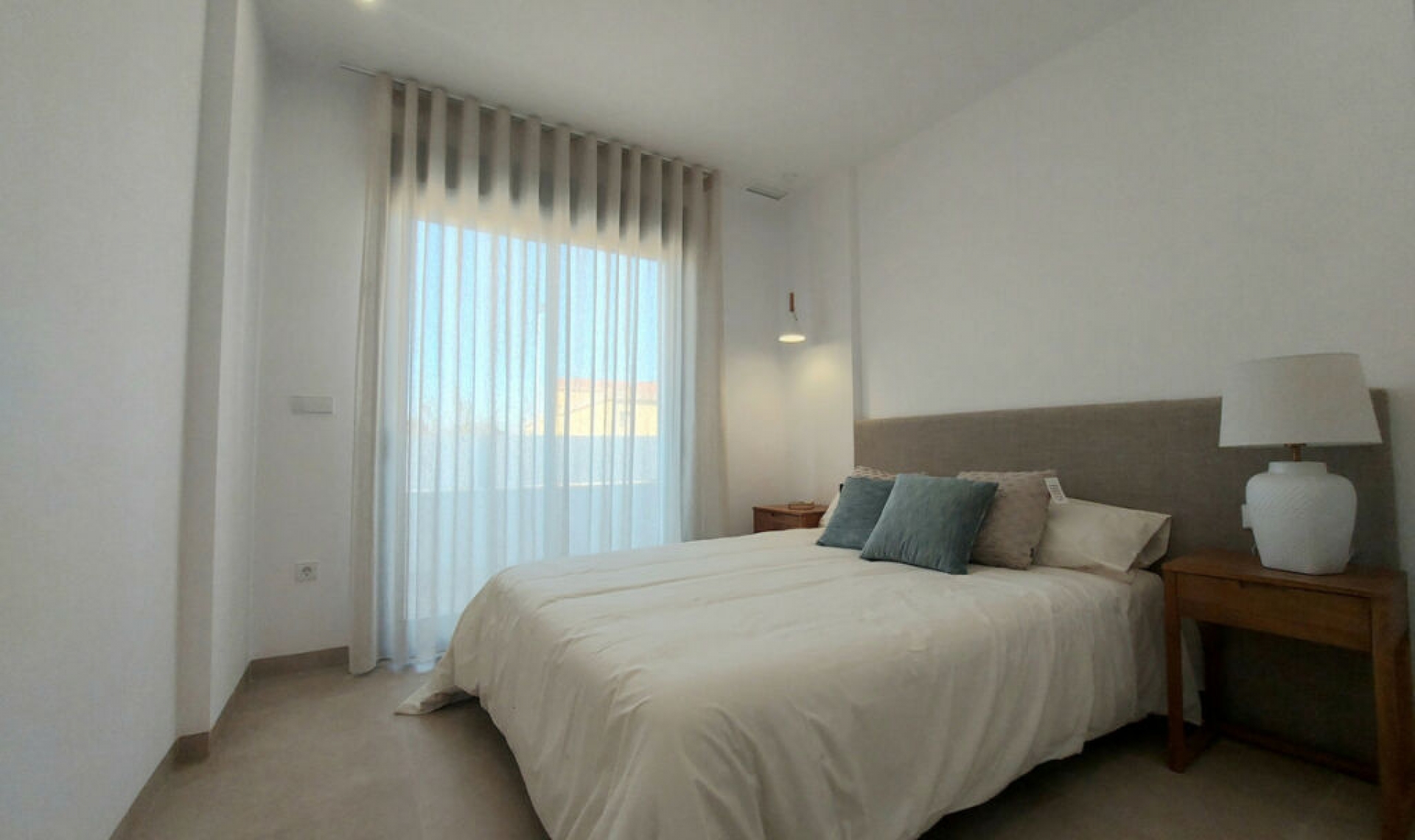 Resale - House -
San Pedro del Pinatar