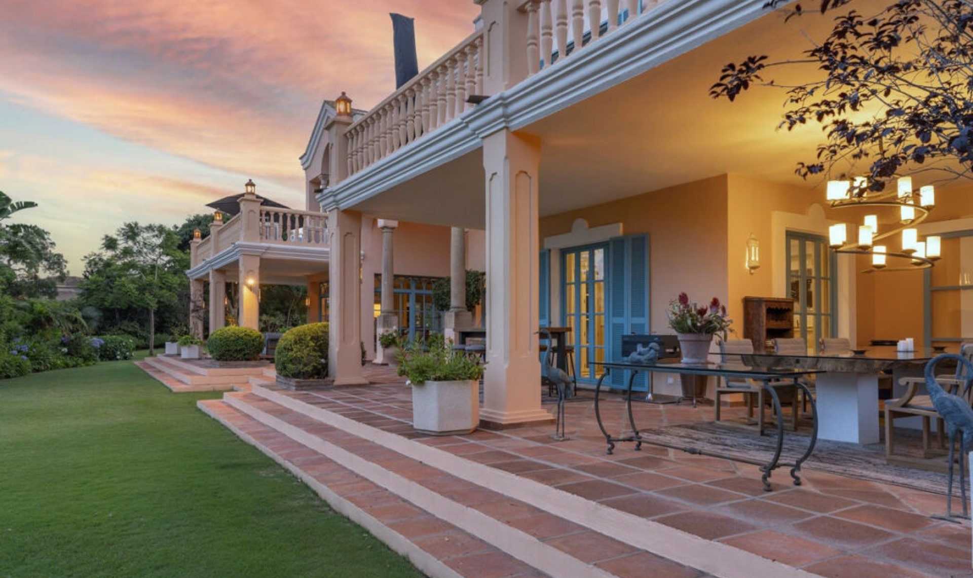 Resale - House -
San Roque Club