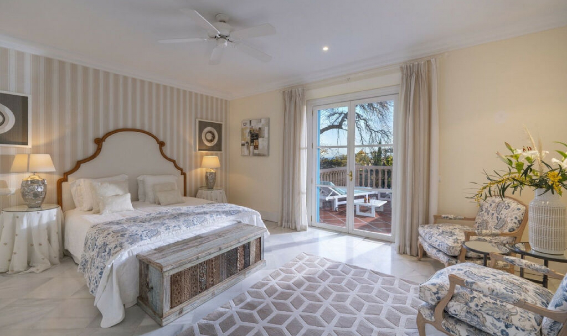 Resale - House -
San Roque Club