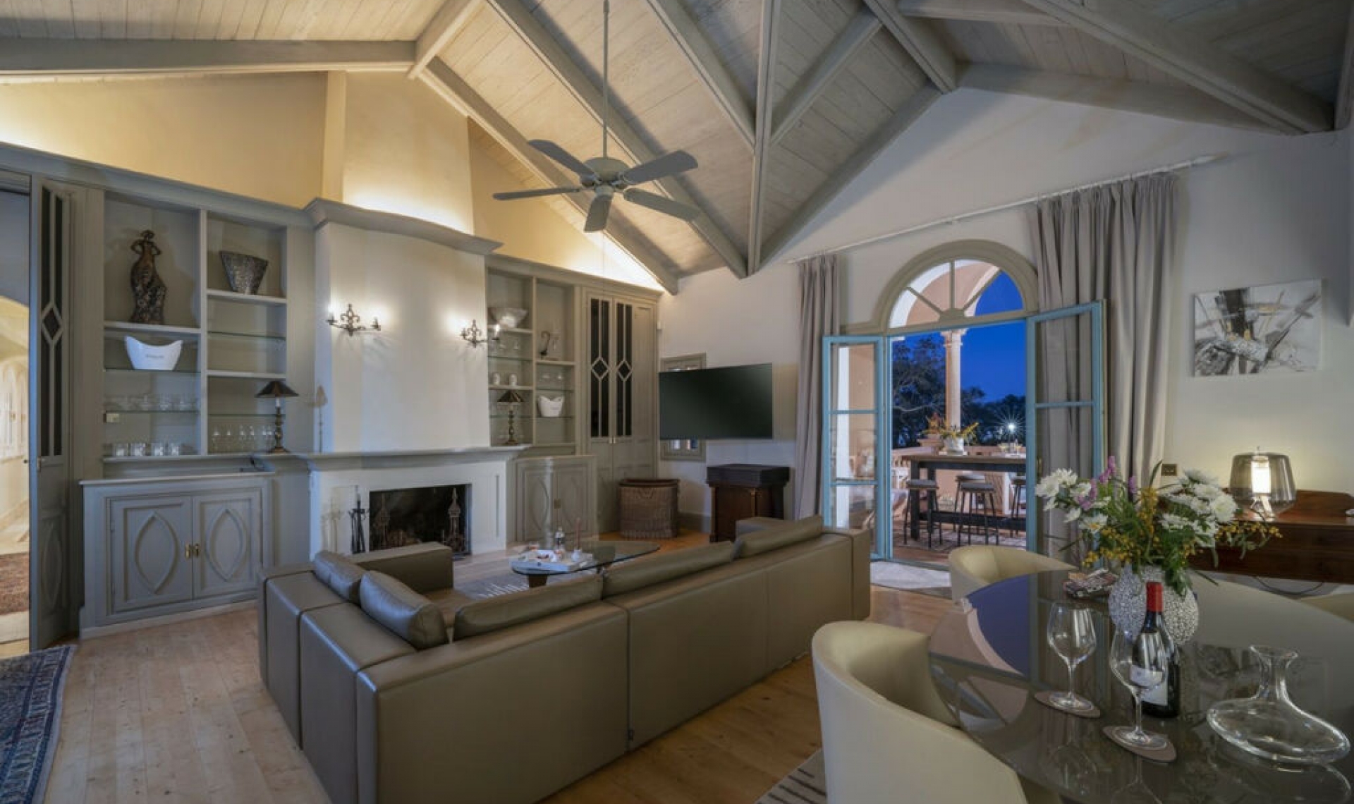 Resale - House -
San Roque Club