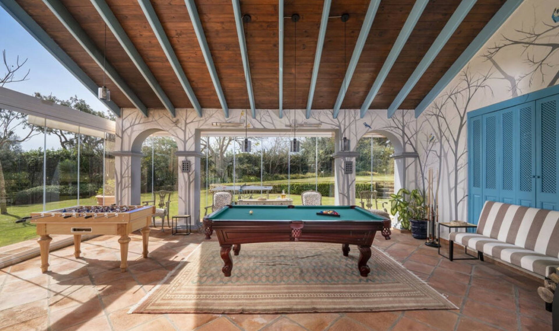 Resale - House -
San Roque Club