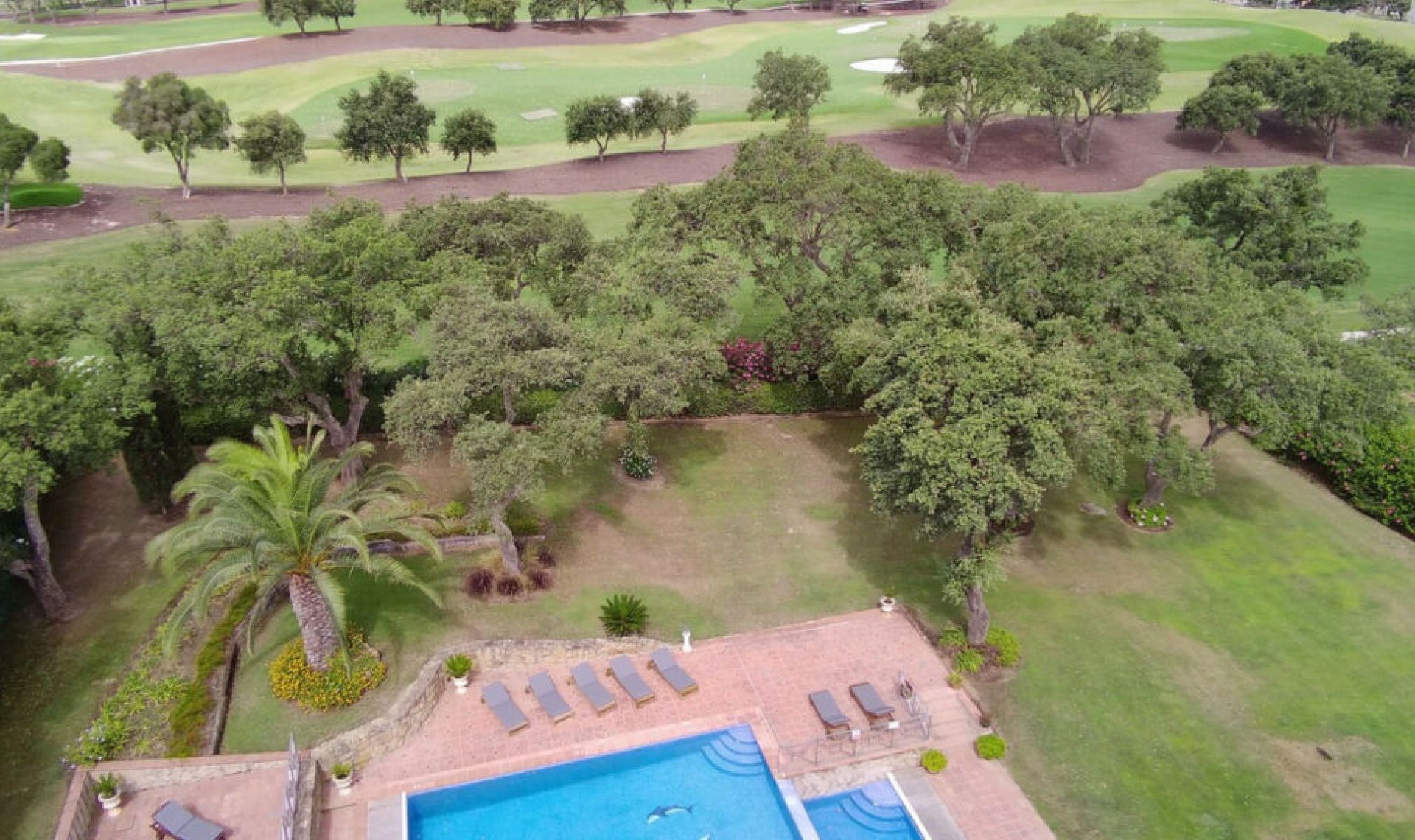 Resale - House -
San Roque Club