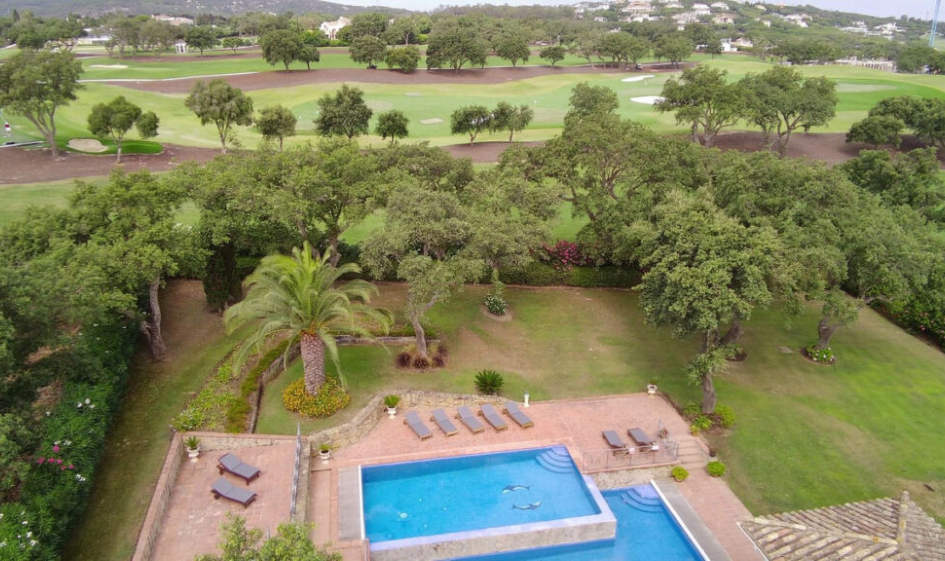 Resale - House -
San Roque Club