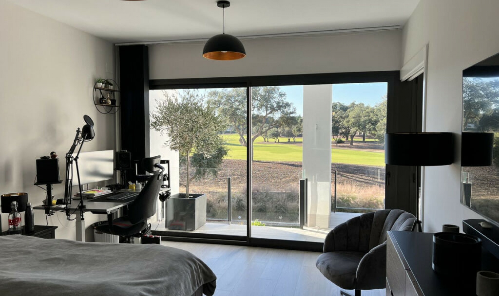 Resale - House -
San Roque Club