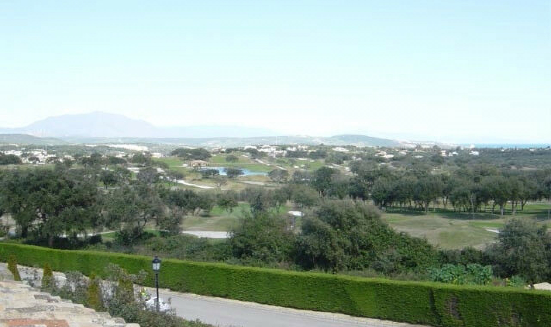 Resale - House -
San Roque Club