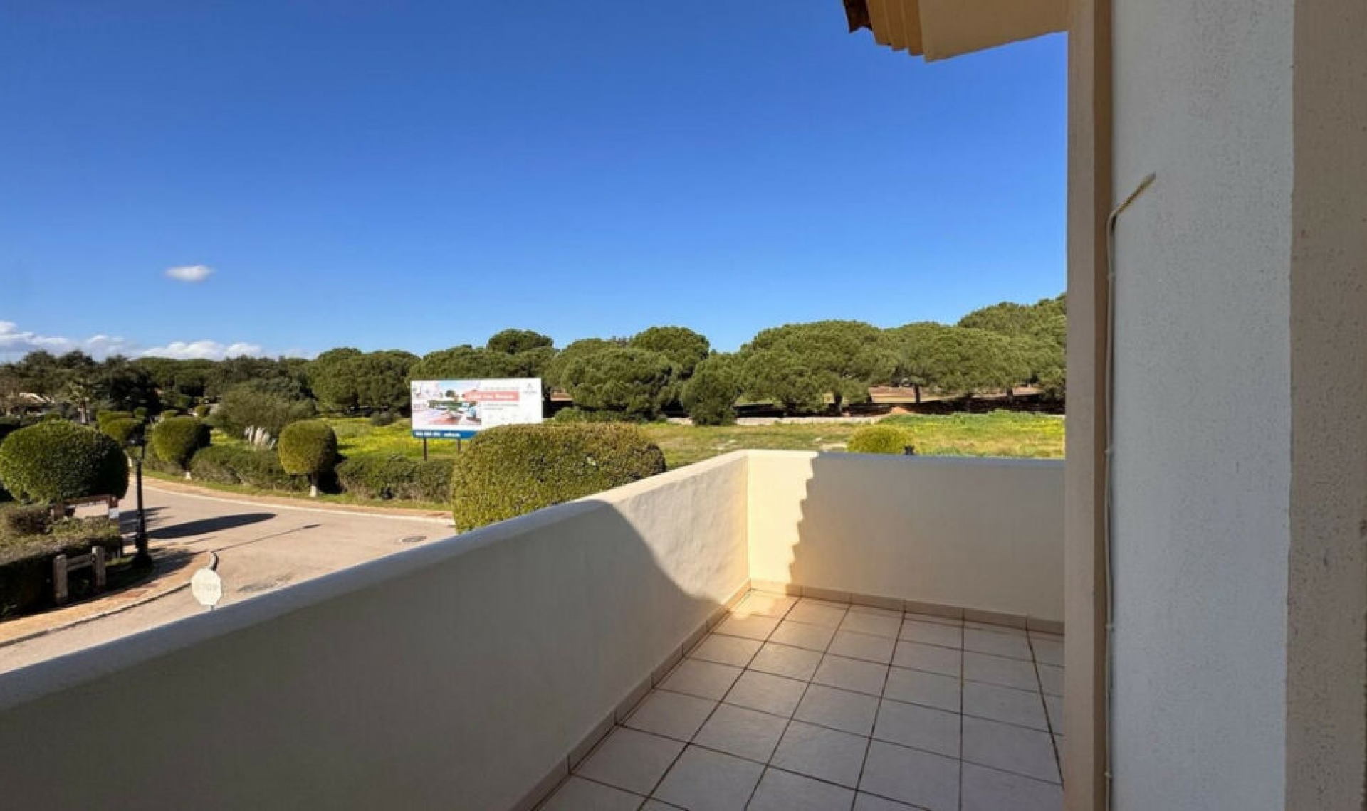 Resale - House -
San Roque Club