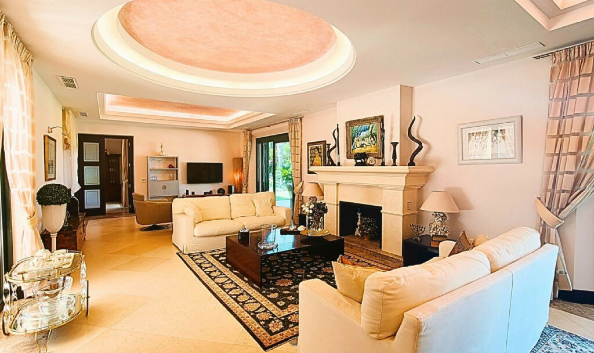 Resale - House -
San Roque Club