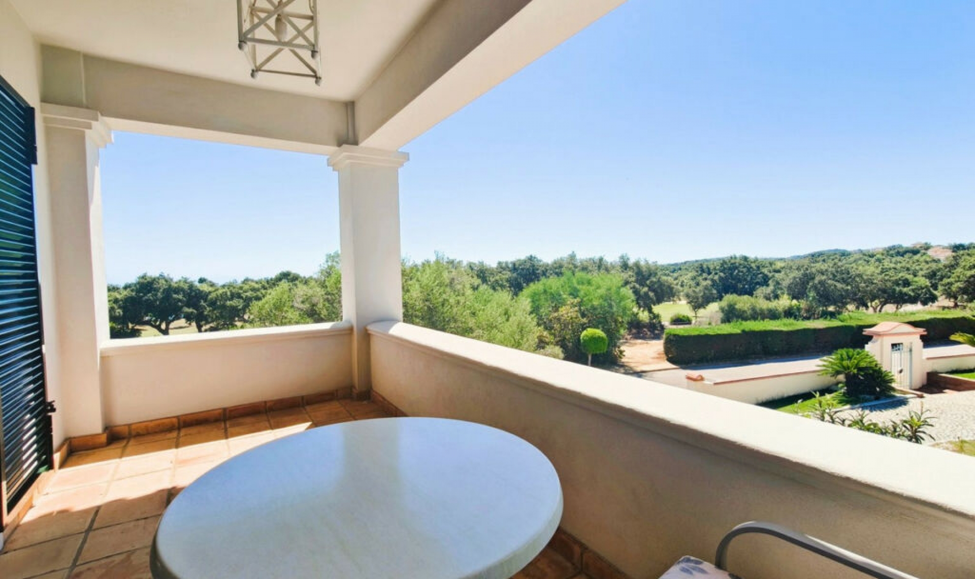 Resale - House -
San Roque Club