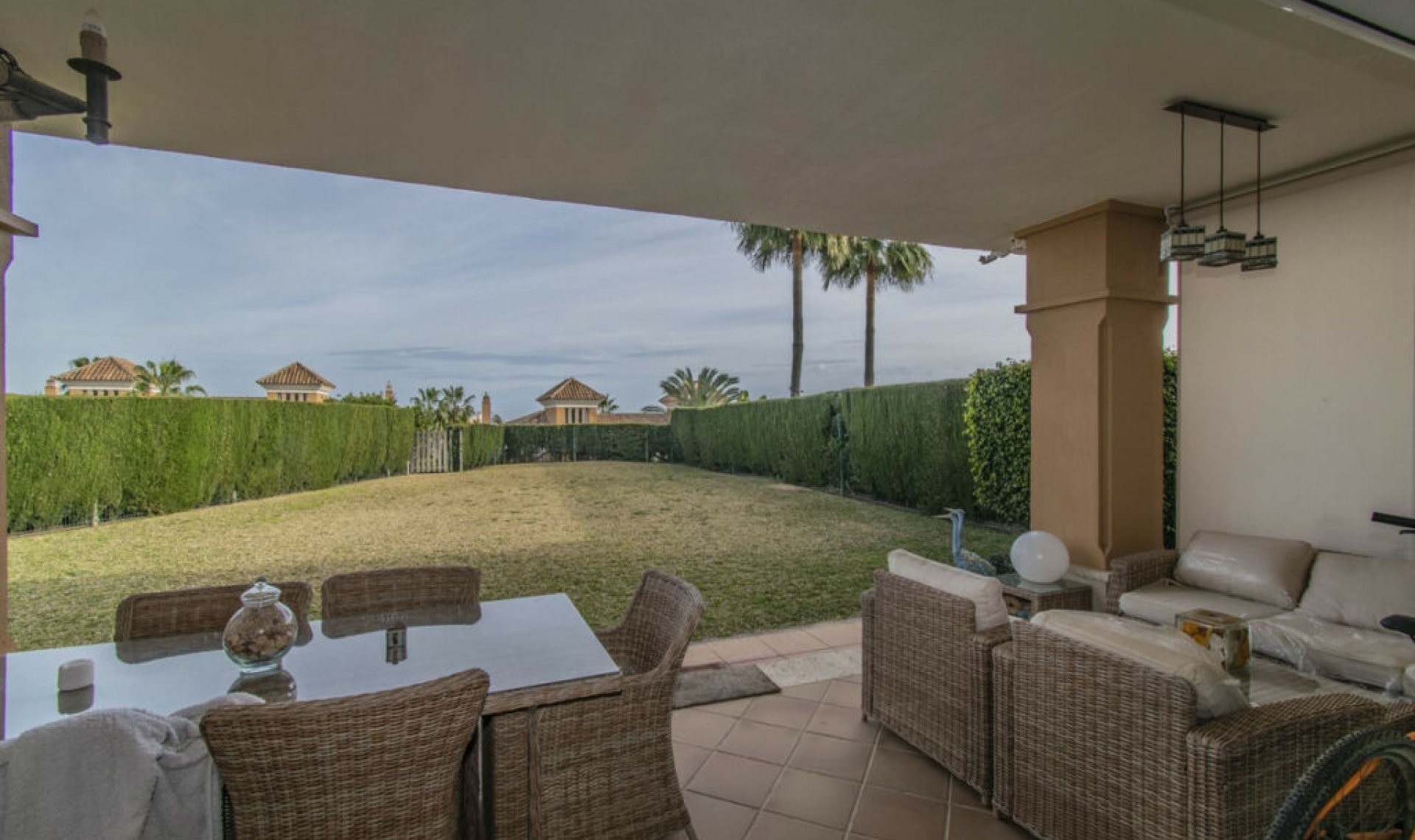 Resale - House -
Santa Clara