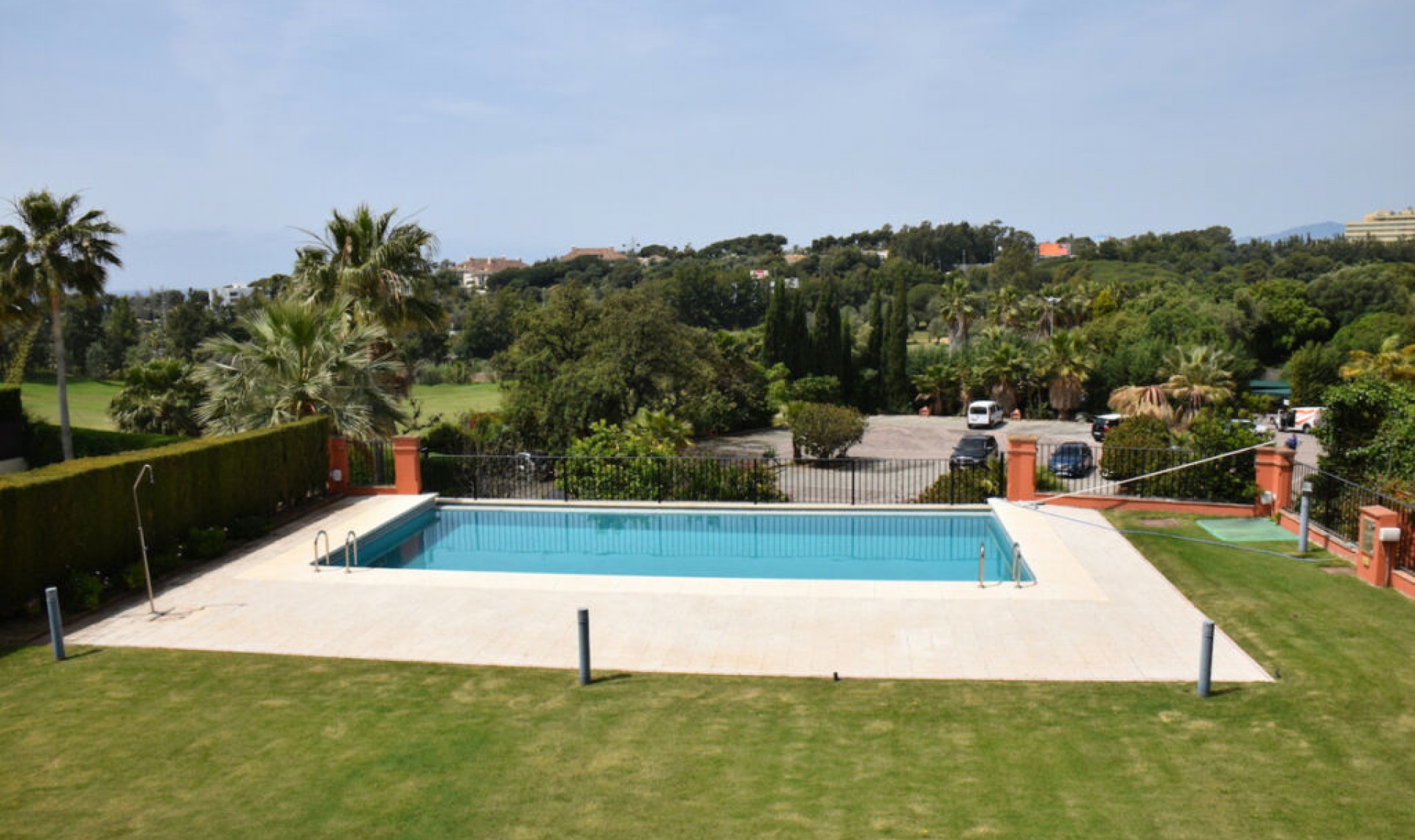 Resale - House -
Santa Clara
