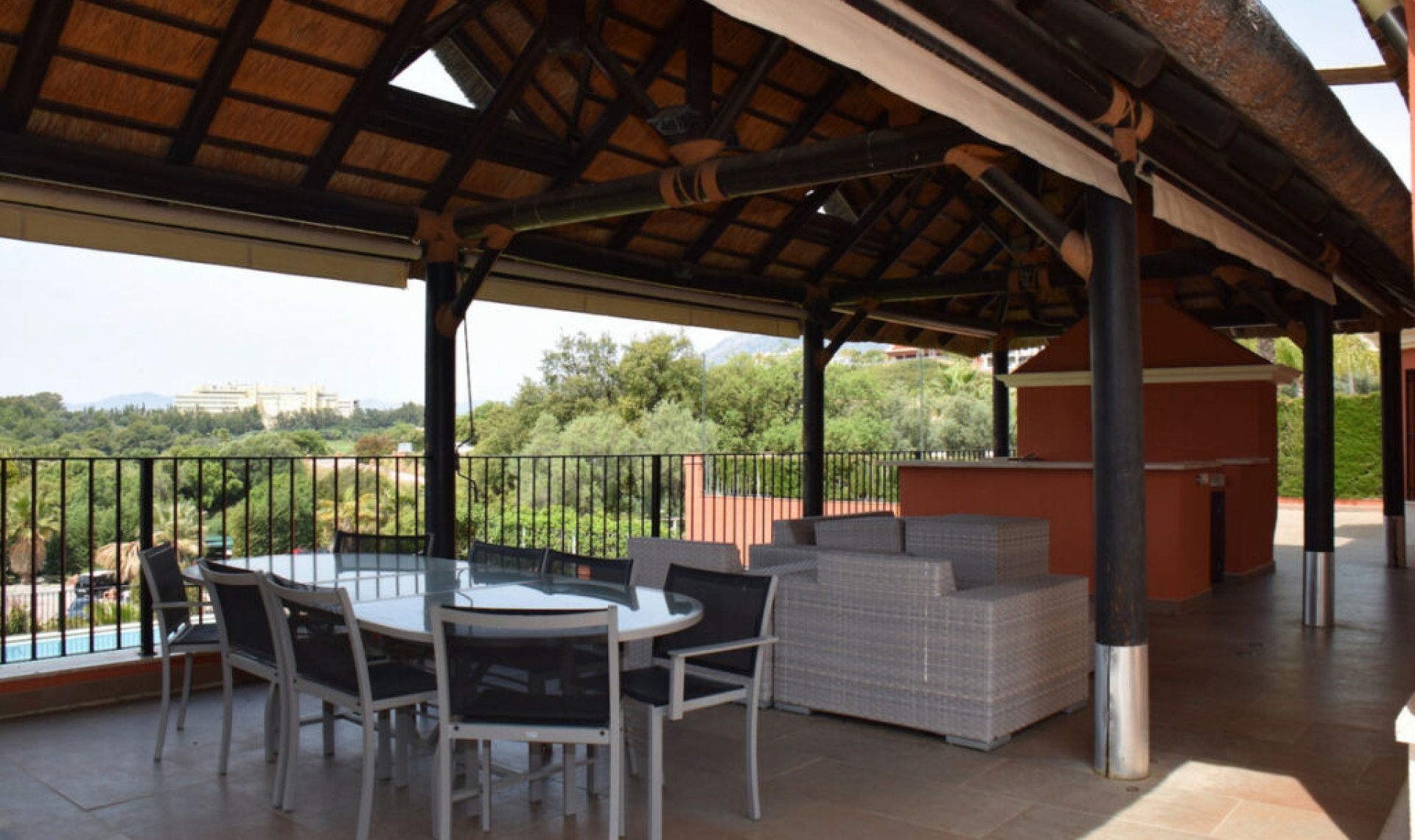 Resale - House -
Santa Clara