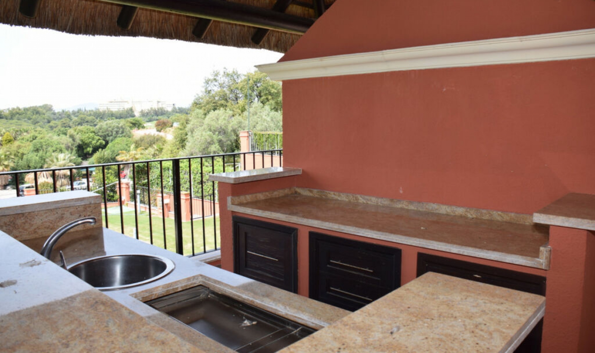 Resale - House -
Santa Clara