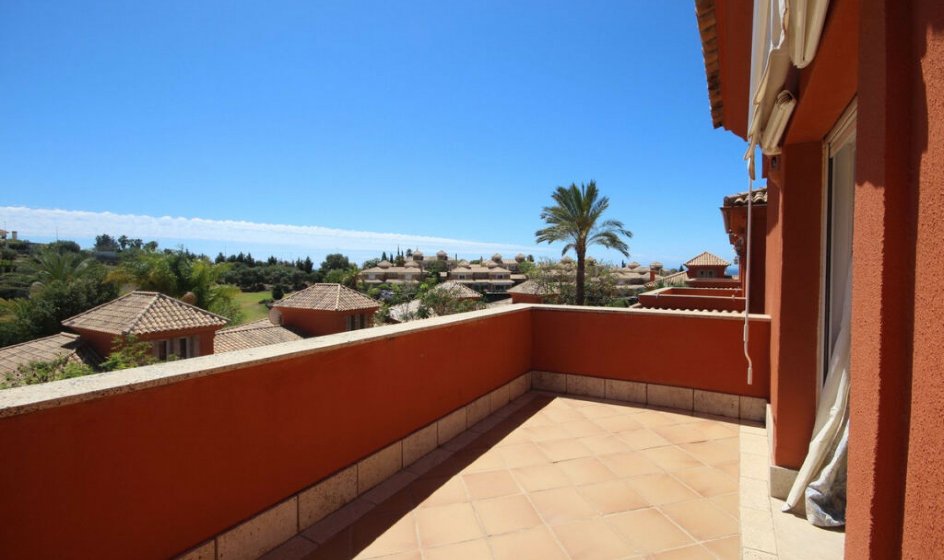 Resale - House -
Santa Clara