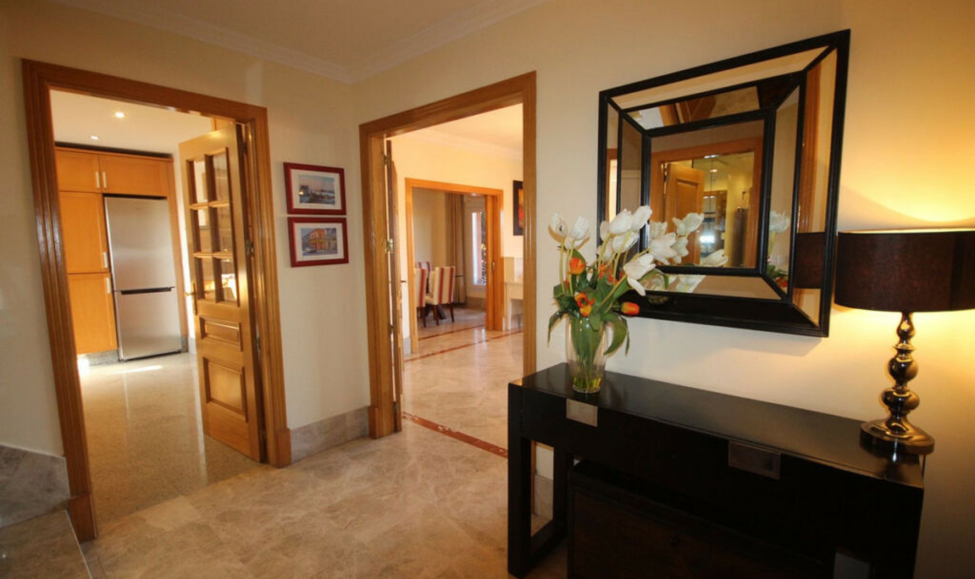 Resale - House -
Santa Clara