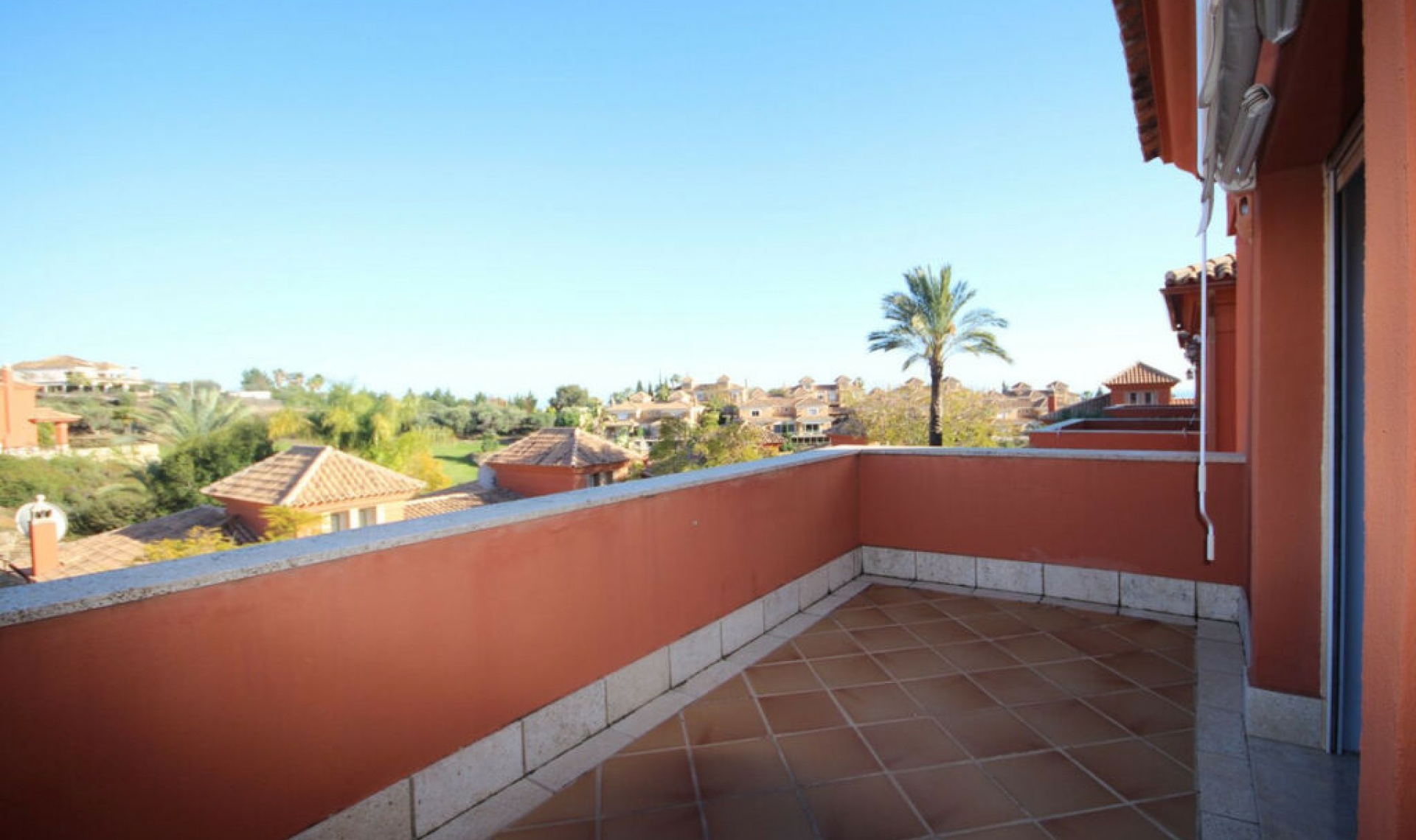 Resale - House -
Santa Clara