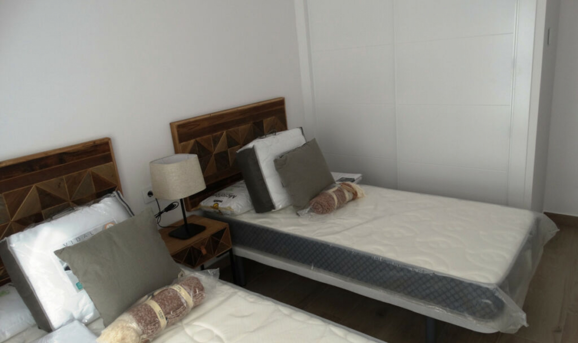 Resale - House -
Santiago de la Ribera