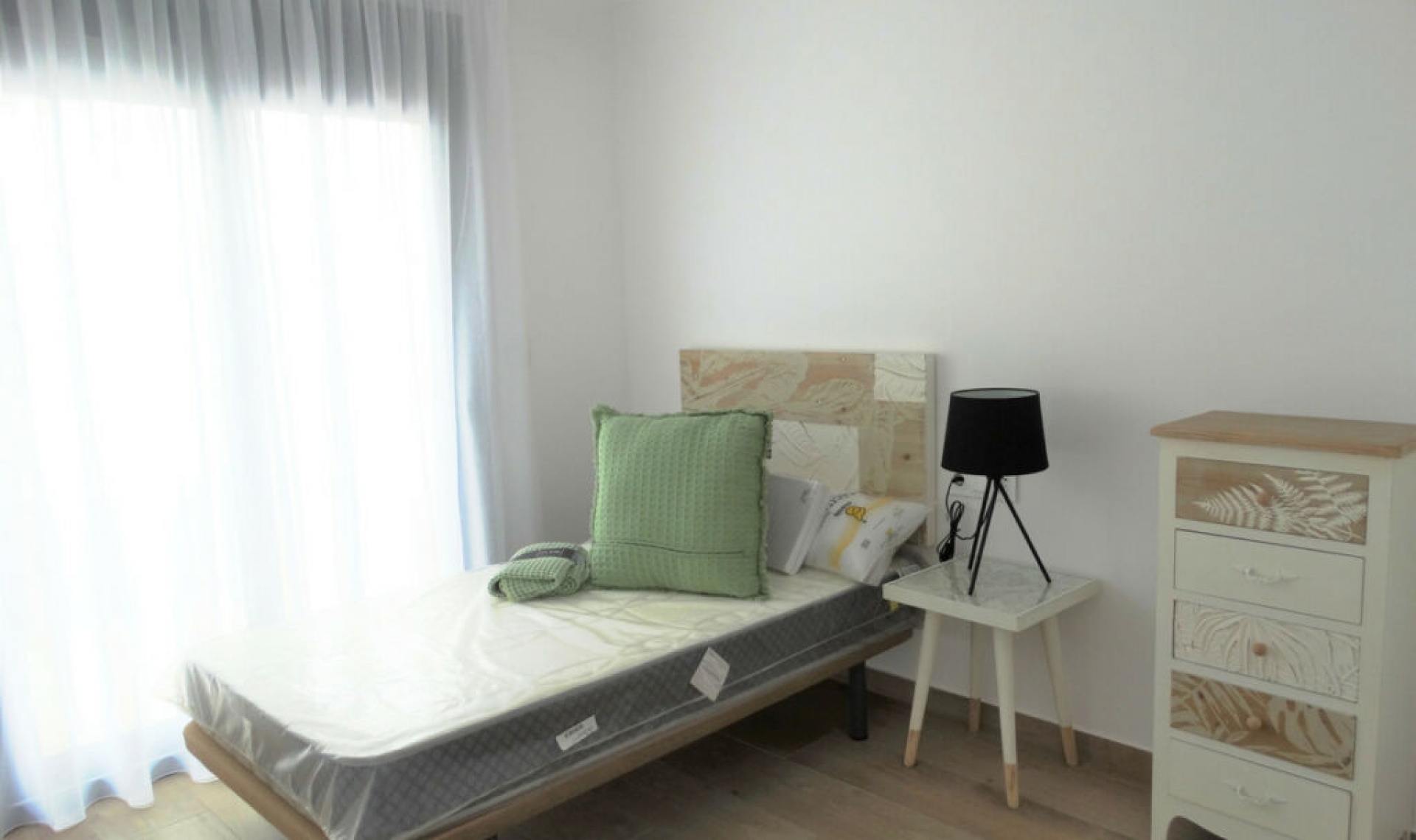 Resale - House -
Santiago de la Ribera