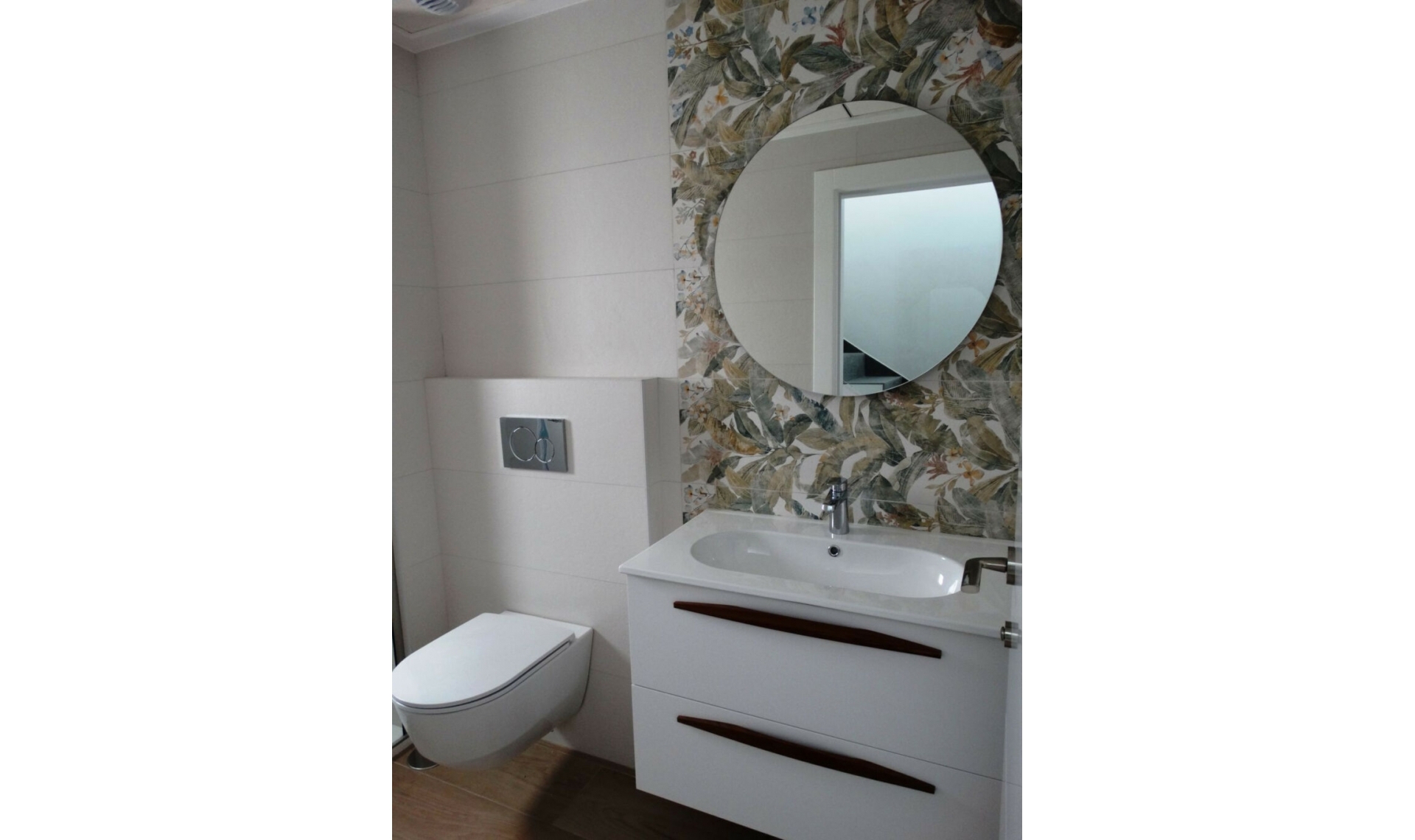 Resale - House -
Santiago de la Ribera