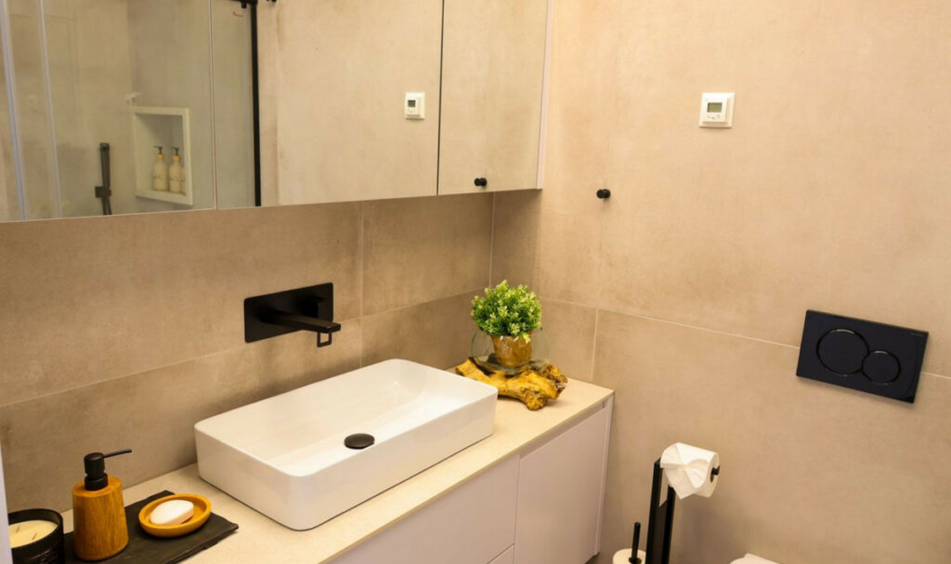 Resale - House -
Santiago de la Ribera