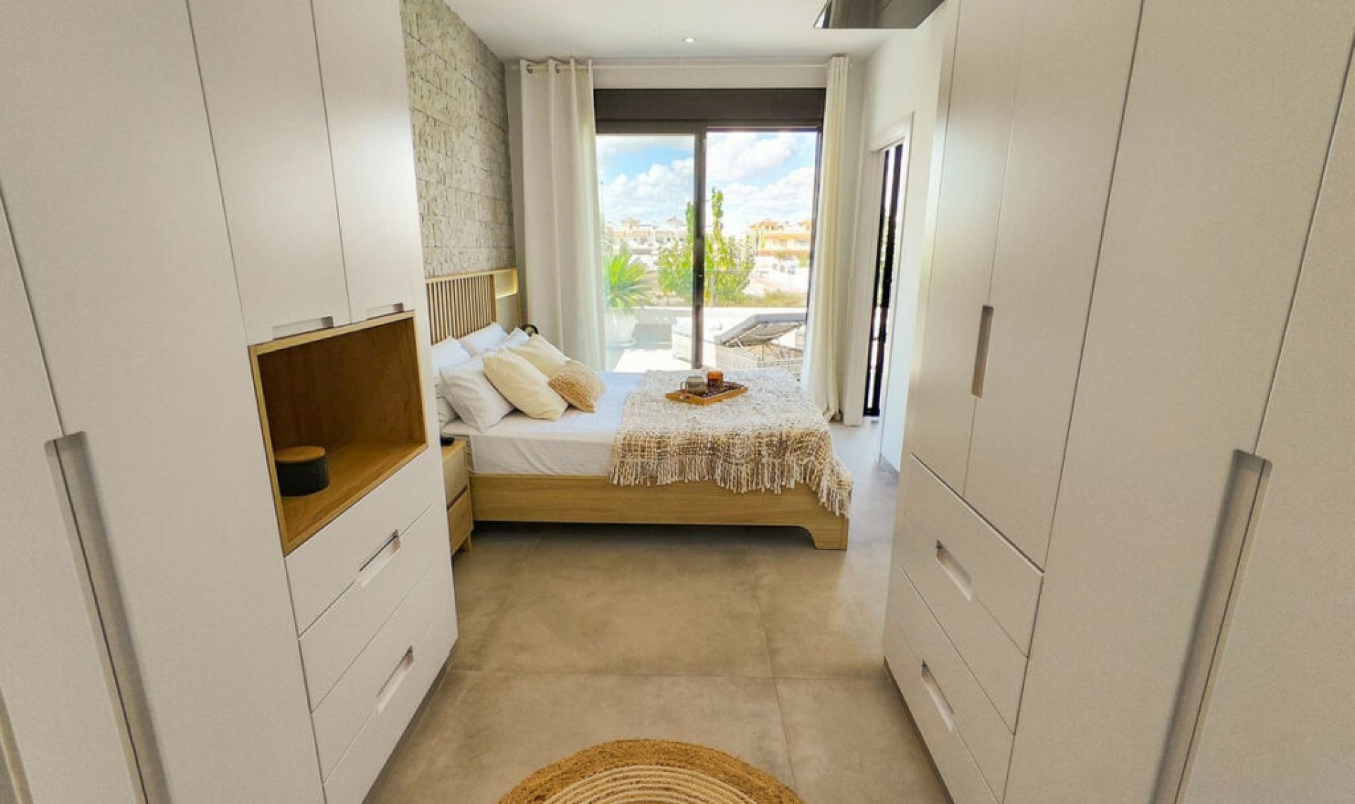 Resale - House -
Santiago de la Ribera