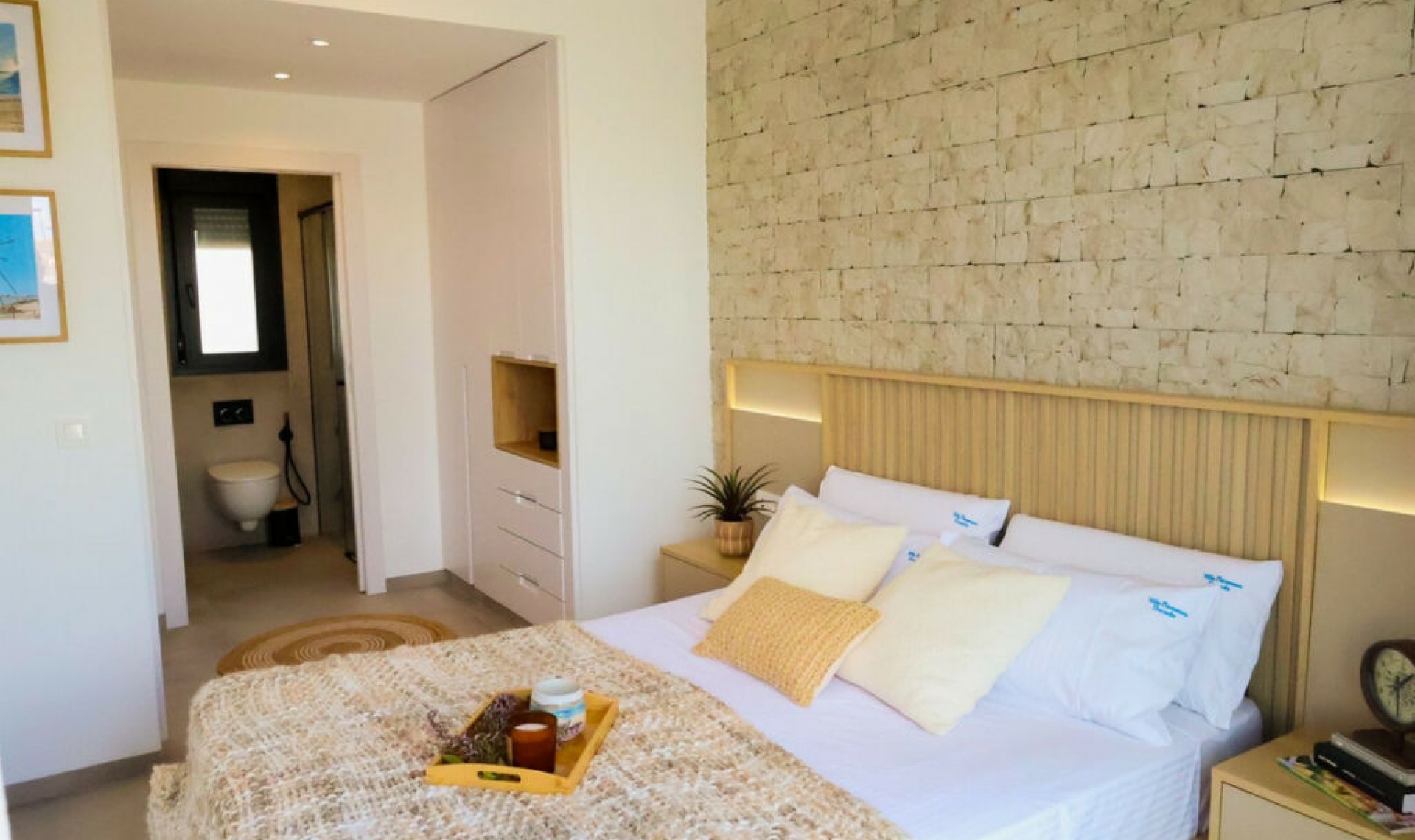 Resale - House -
Santiago de la Ribera