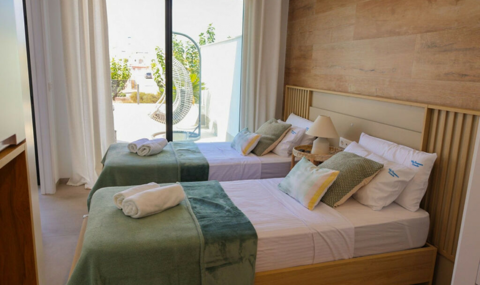 Resale - House -
Santiago de la Ribera