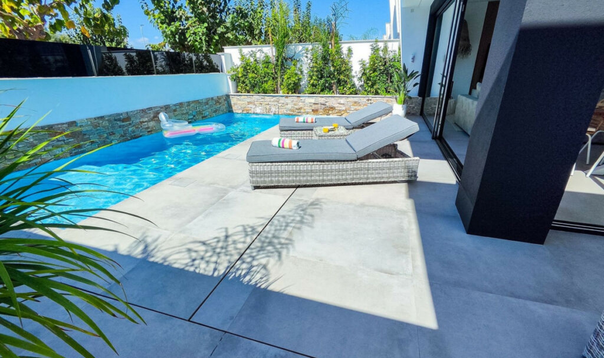 Resale - House -
Santiago de la Ribera