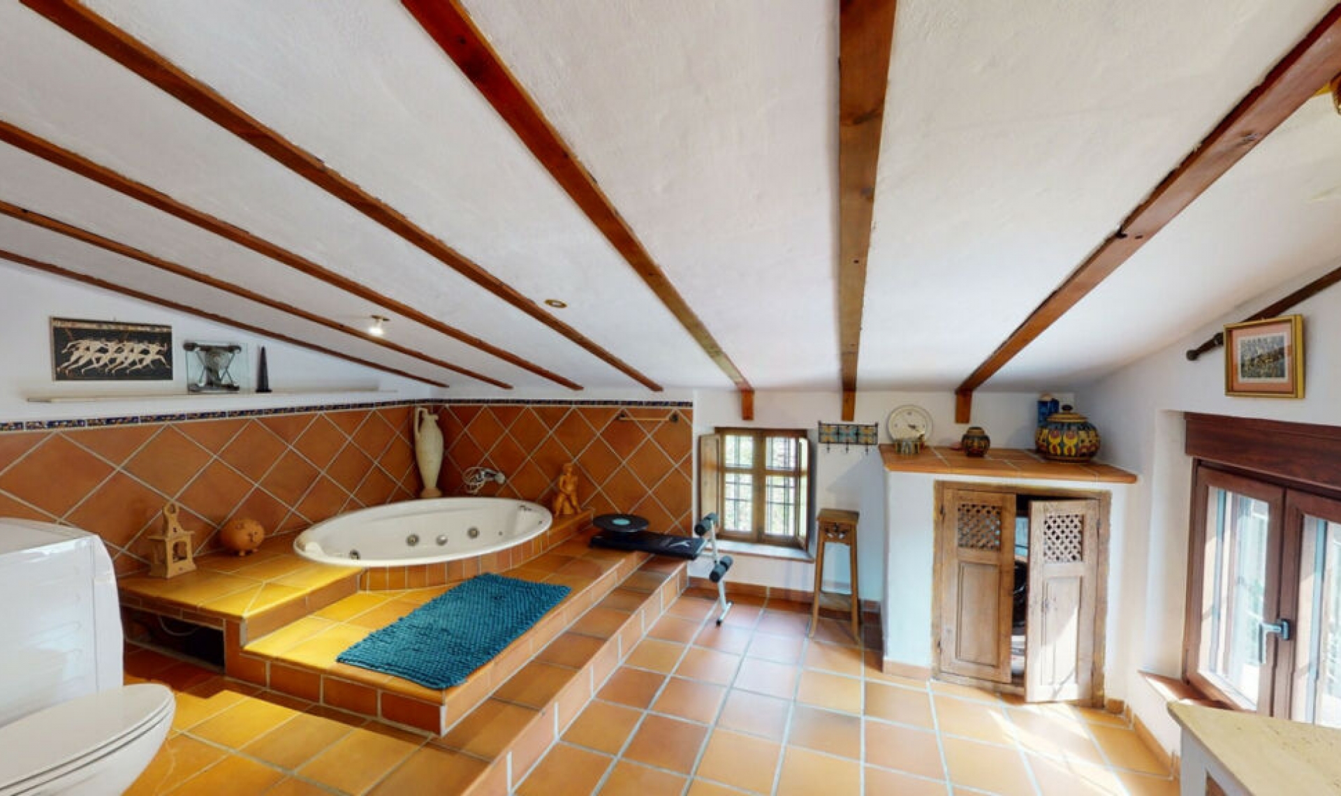 Resale - House -
Sayalonga