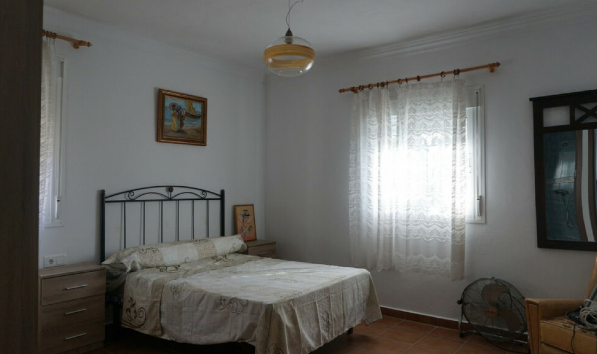 Resale - House -
Sayalonga