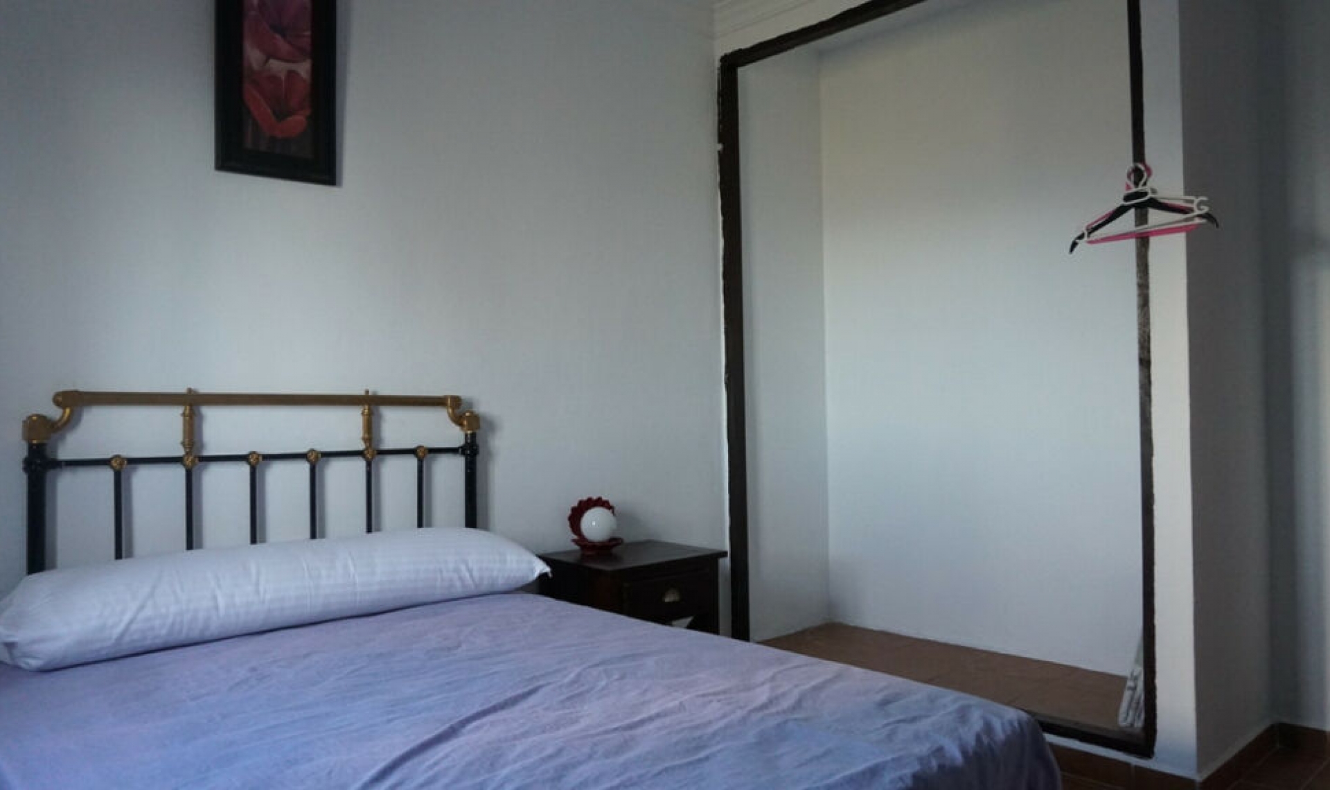 Resale - House -
Sayalonga