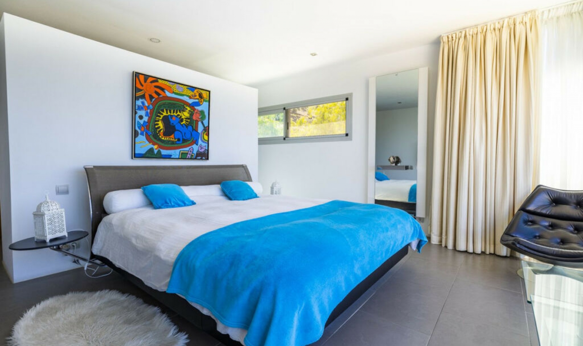 Resale - House -
Sayalonga