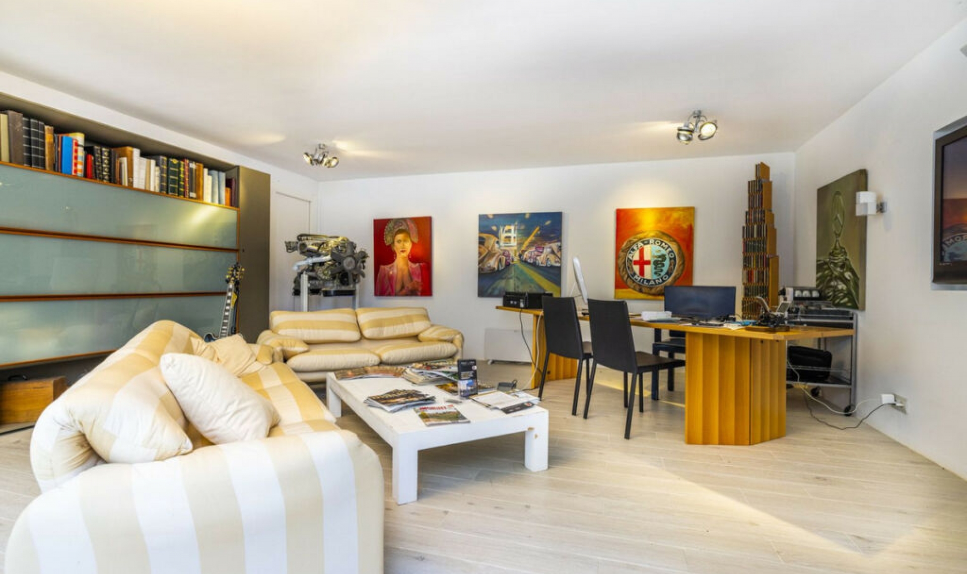 Resale - House -
Sayalonga