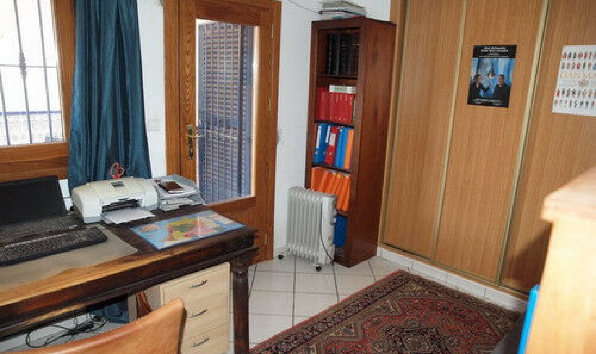 Resale - House -
Sayalonga