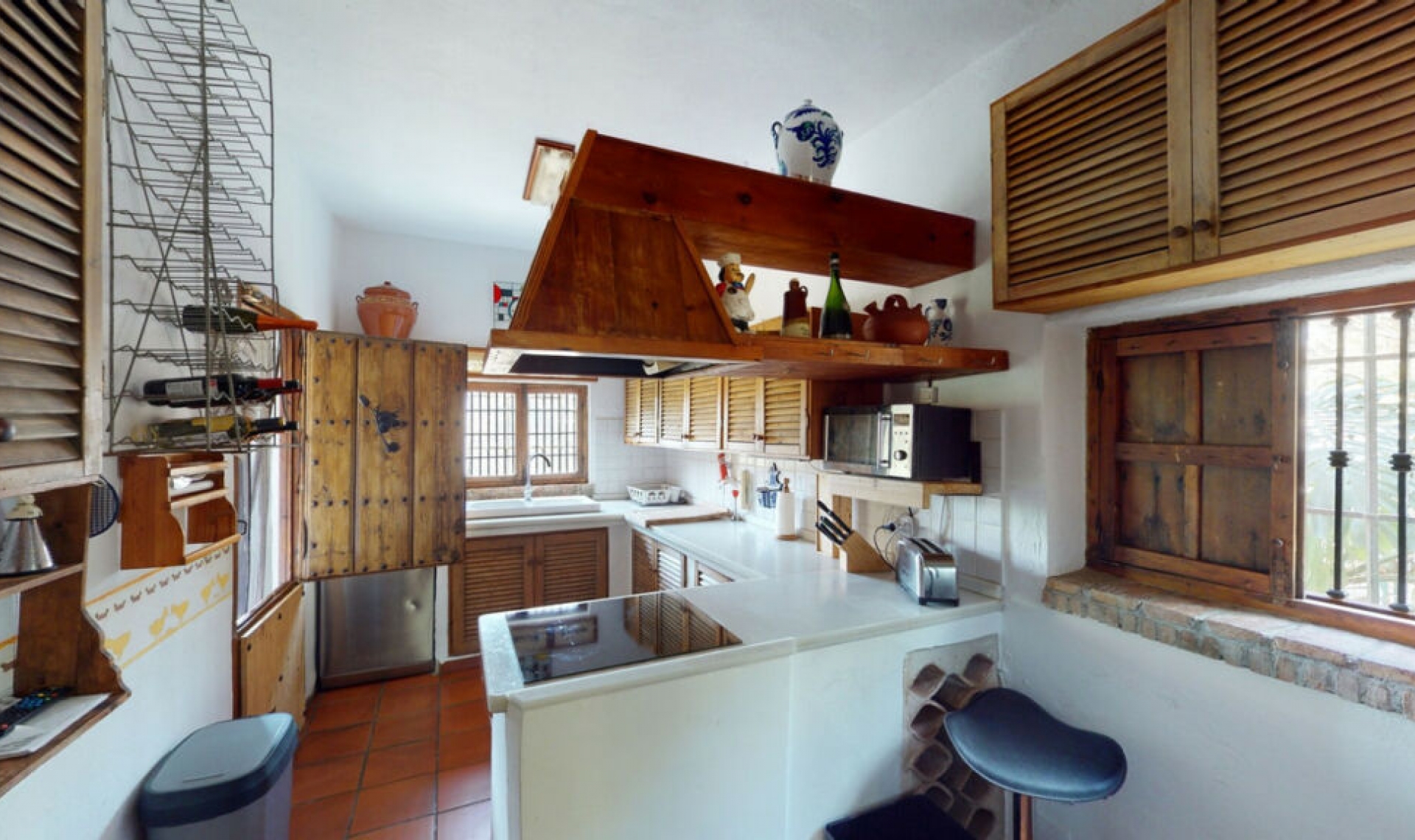 Resale - House -
Sayalonga