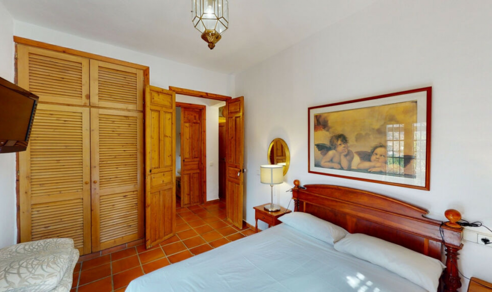 Resale - House -
Sayalonga